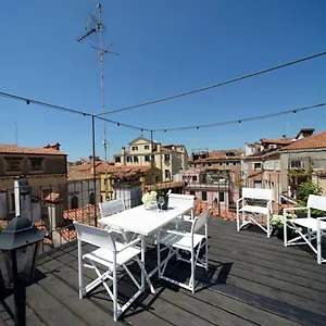 La Fenice 2*, Venise Italie